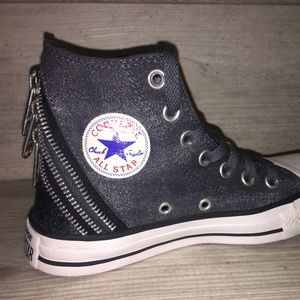 CHARCOAL GREY HIGH TOP CONVERSE